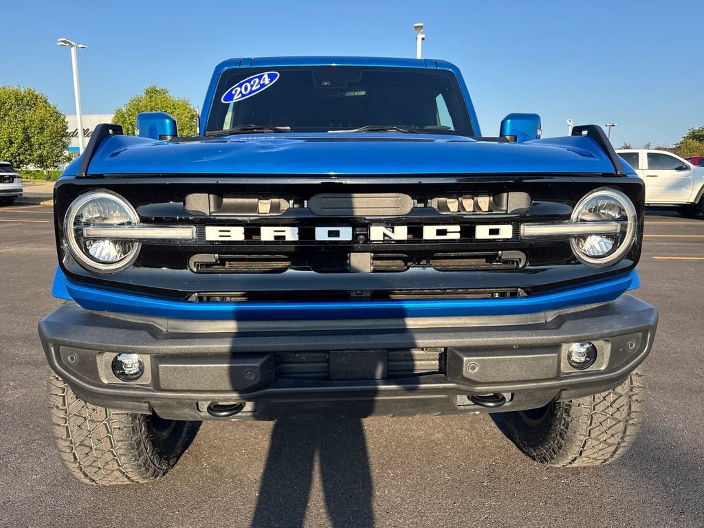 Used 2024 Ford Bronco Outer Banks AWD/4WD image 10
