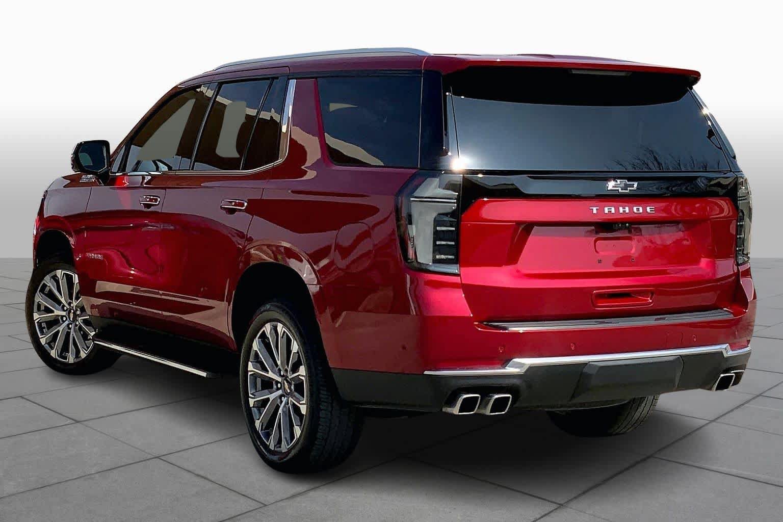 Used 2025 Chevrolet Tahoe High Country AWD/4WD image 28