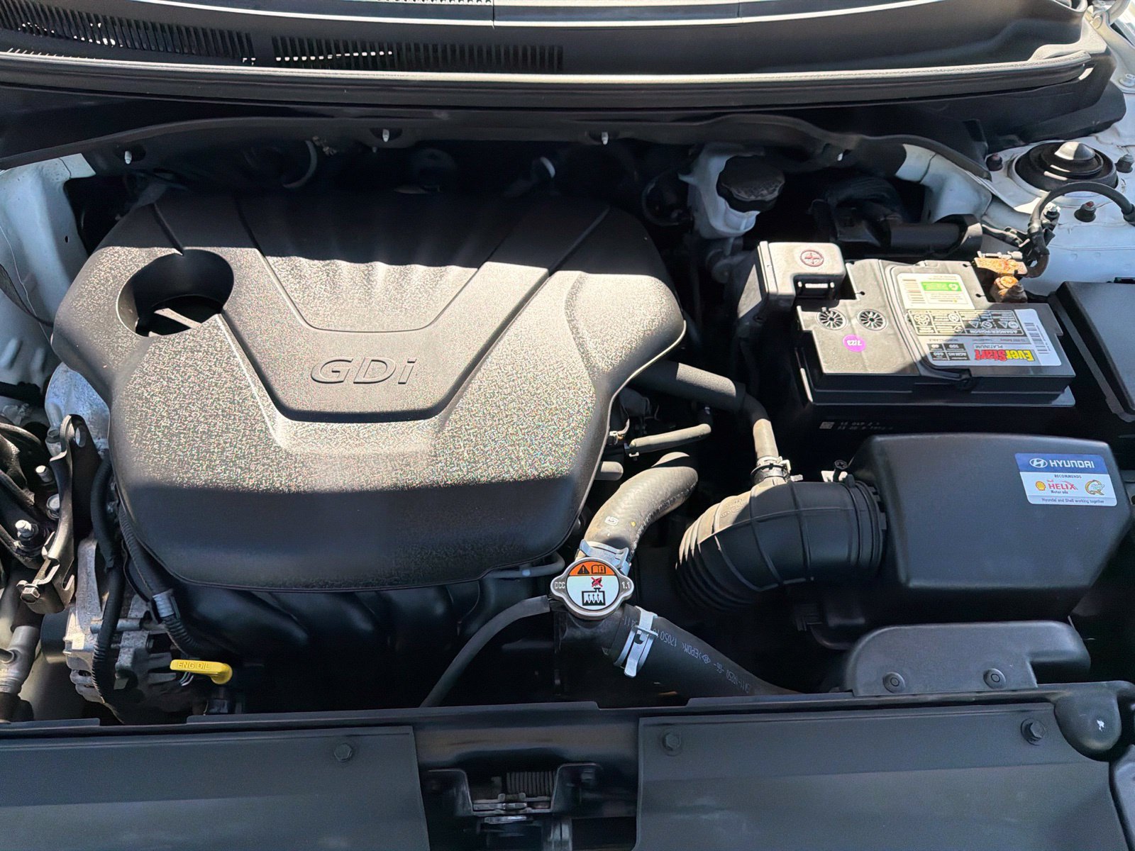 Used 2017 Hyundai Veloster Value Edition FWD image 11