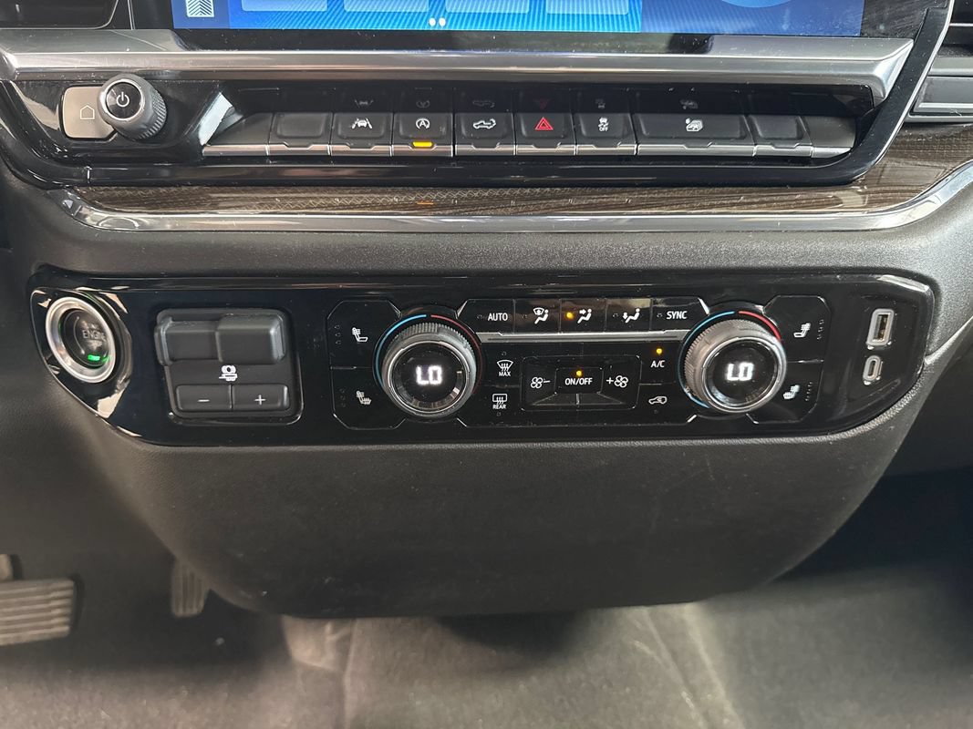Used 2023 Chevrolet Silverado 1500 LT w/ Protection Package AWD/4WD image 21