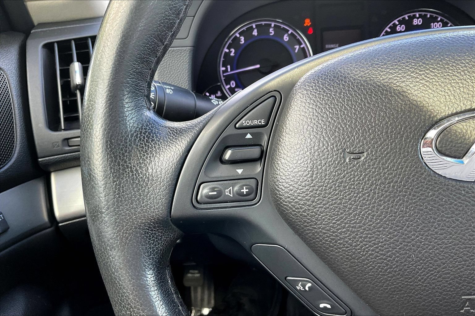 Used 2013 INFINITI G37 Journey w/ Premium Pkg RWD image 11