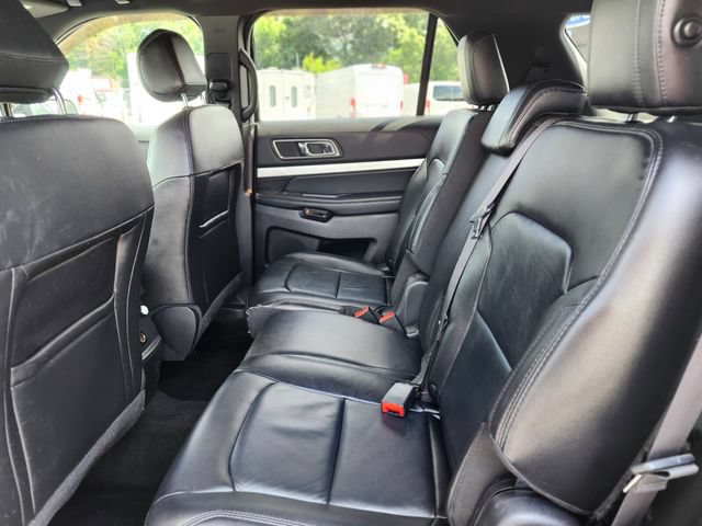 Certified 2017 Ford Explorer XLT w/ Equipment Group 202A AWD/4WD image 16