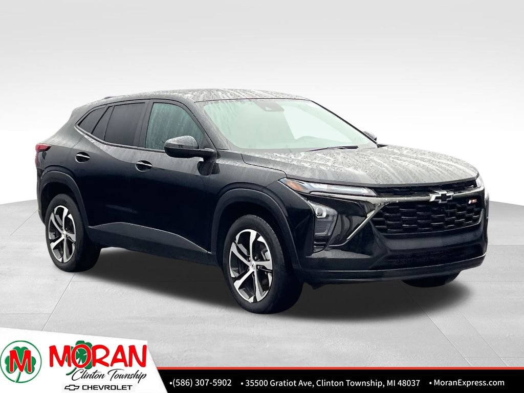 Certified 2024 Chevrolet Trax RS w/ Driver Confidence Package image 8