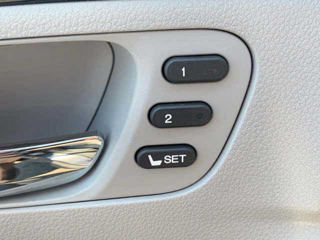 Used 2016 Honda Pilot Touring image 10