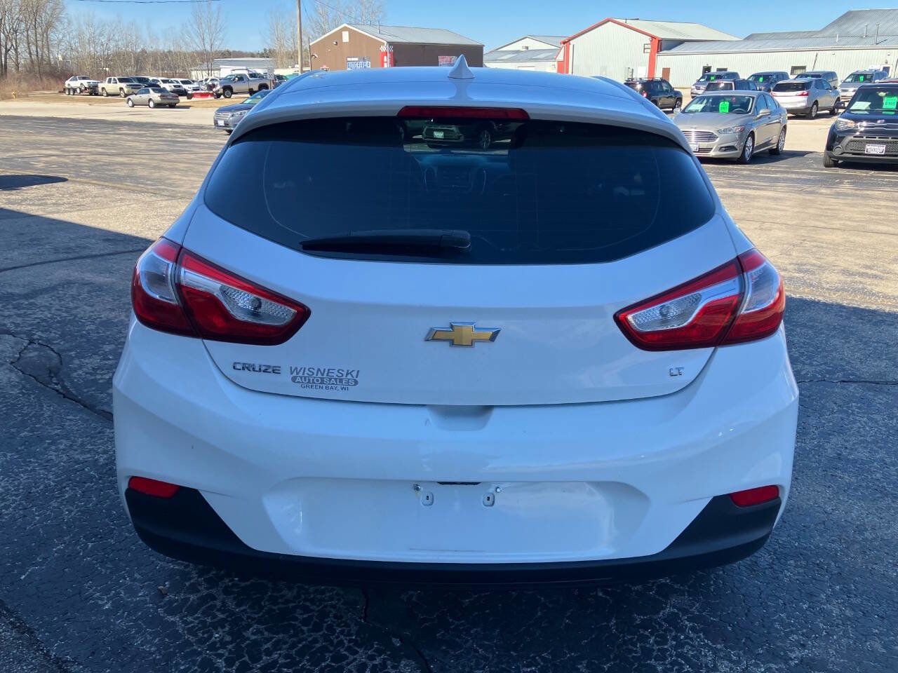 Used 2017 Chevrolet Cruze LT w/ Convenience Package FWD image 4