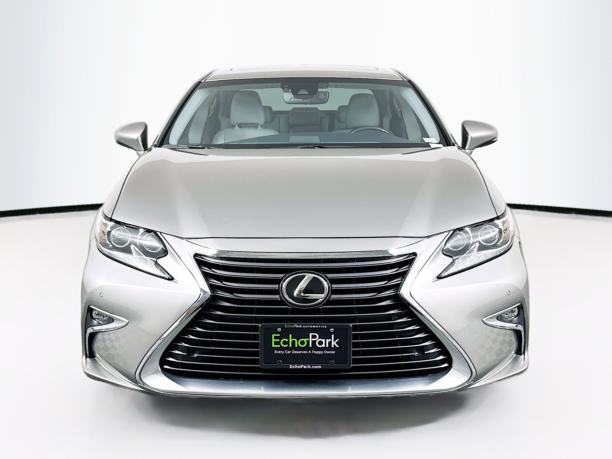 Used 2018 Lexus ES 350 image 2