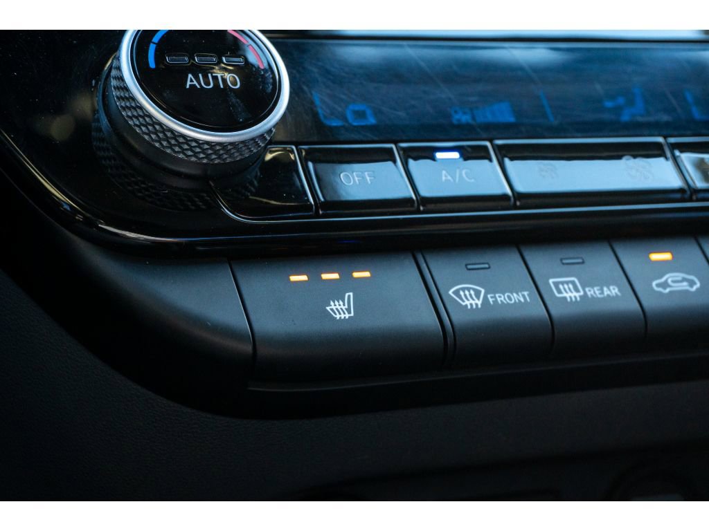 Used 2023 Hyundai Elantra SEL w/ Convenience Package image 23