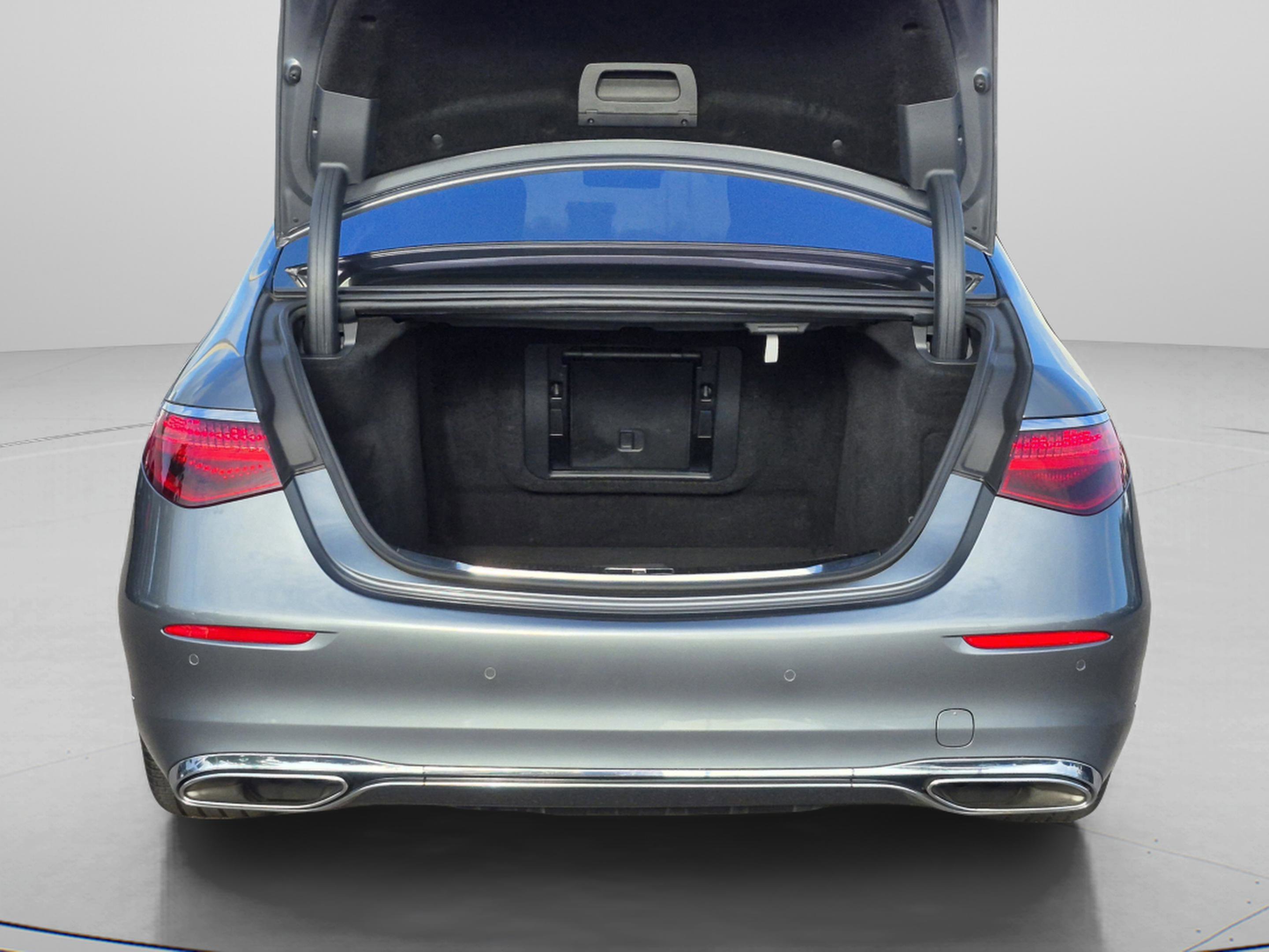 Used 2021 Mercedes-Benz S 580 4MATIC Sedan image 11