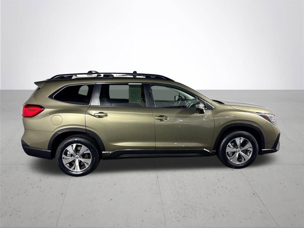 Certified 2023 Subaru Ascent Premium w/ Convenience Package AWD/4WD image 6