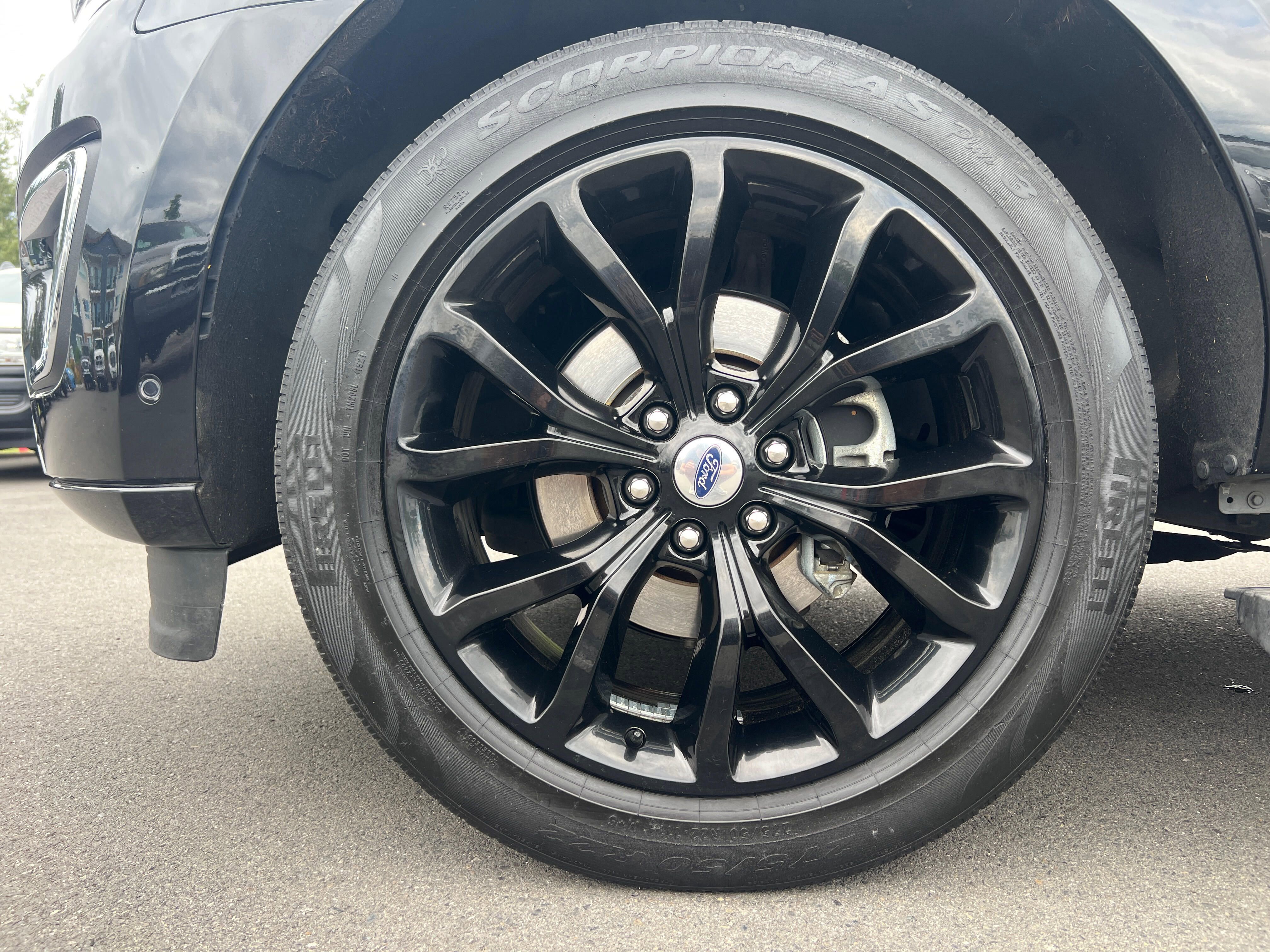 Used 2019 Ford Expedition Platinum image 10