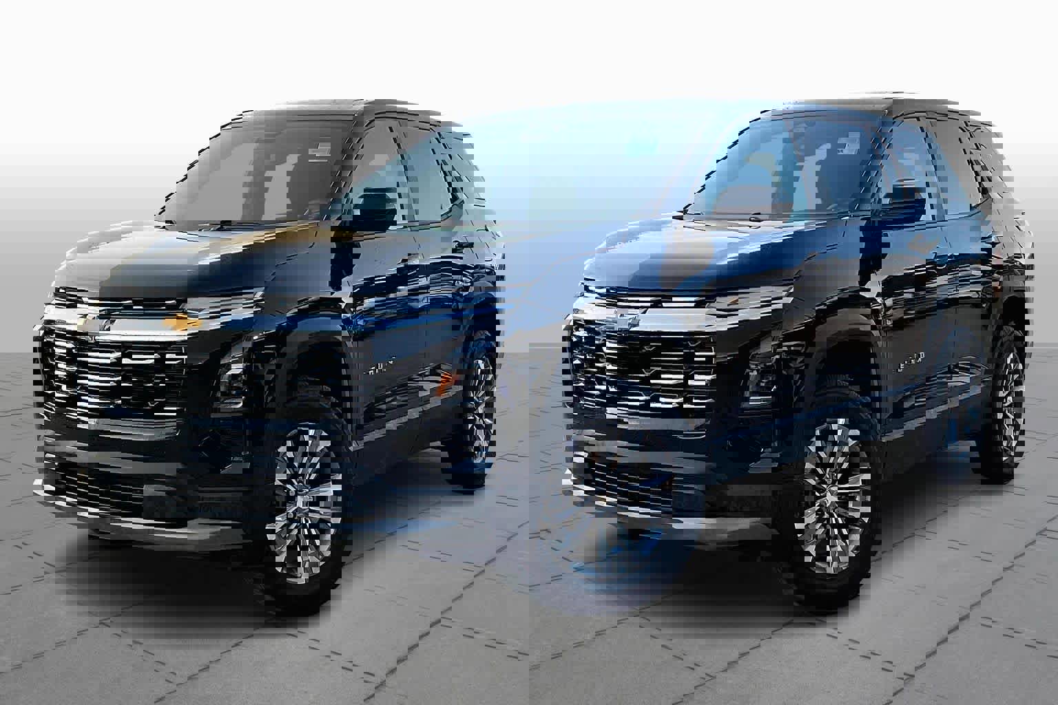 Certified 2025 Chevrolet Equinox LT image 2