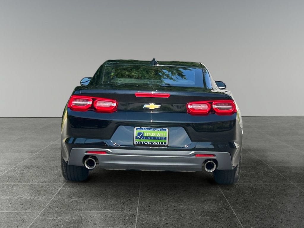 Used 2024 Chevrolet Camaro LT RWD image 8