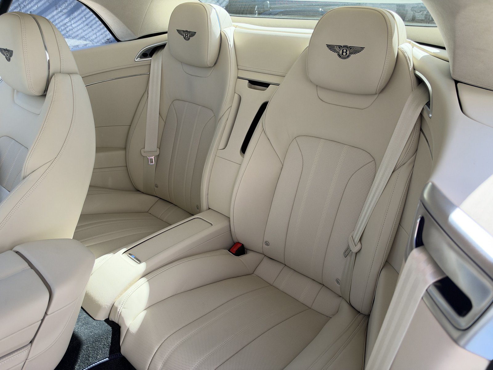 New 2027 Bentley Continental GTC AWD/4WD image 35