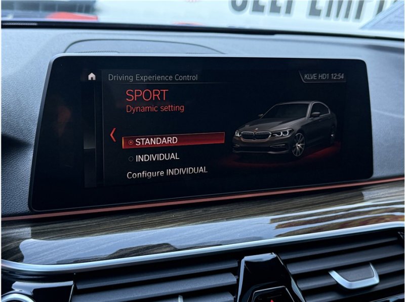 Used 2017 BMW 530i 530i Sedan 4D image 51