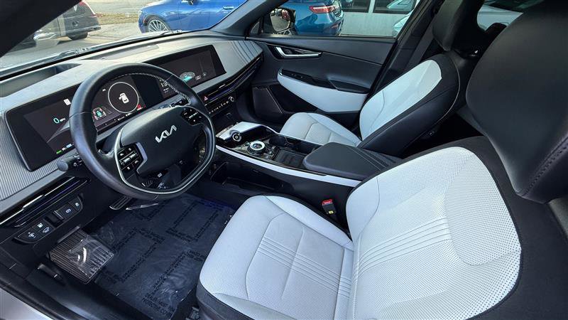 Used 2023 Kia EV6 GT-Line w/ GT-Line White Seat Package image 9