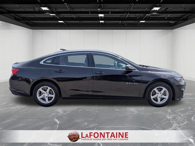 Used 2017 Chevrolet Malibu LS w/ LPO, Convenience Package 1 FWD image 6