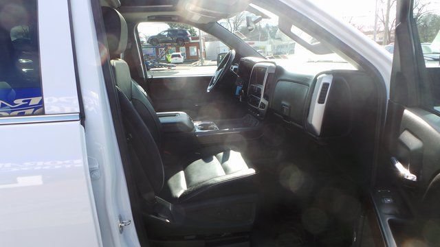 Used 2018 GMC Sierra 1500 SLT w/ SLT Premium Package AWD/4WD image 12