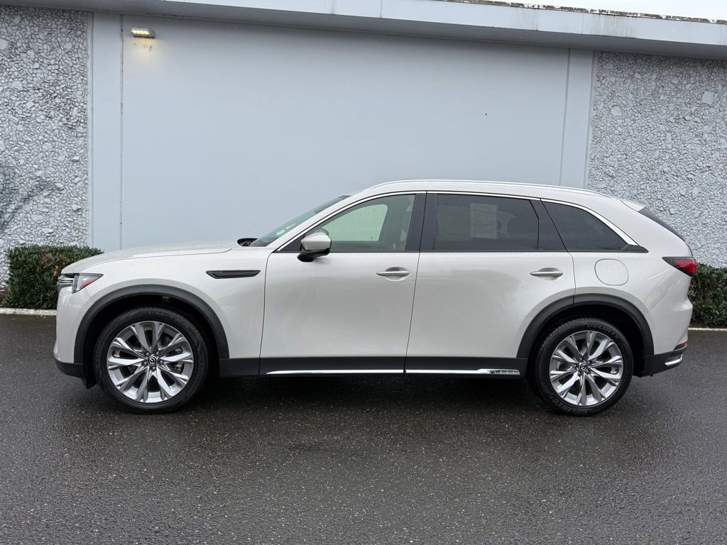 Used 2024 MAZDA CX-90 3.3 Turbo w/ Premium Package image 2
