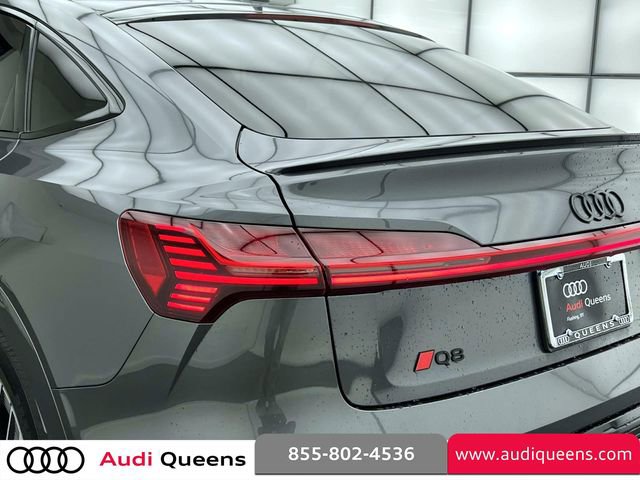 Certified 2024 Audi Q8 e-tron Premium Plus image 10