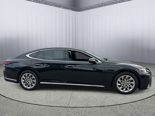 Used 2018 Lexus LS 500 w/ Accessory Package (Z2) RWD image 6