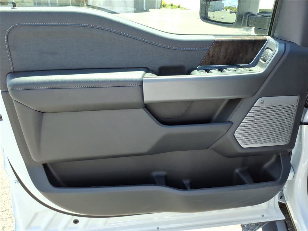 New 2026 Ford F250 Lariat AWD/4WD image 9