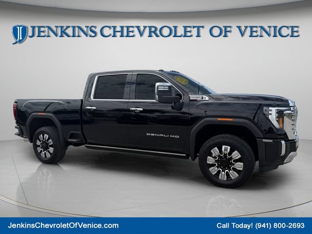Used 2025 GMC Sierra 2500 Denali w/ Denali Reserve Package AWD/4WD image 2