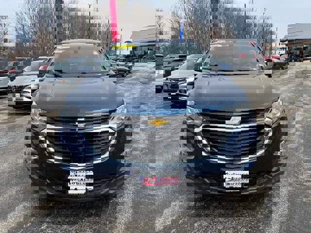 Used 2019 Chevrolet Equinox LT image 2