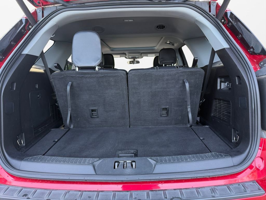 Used 2021 Ford Explorer XLT w/ Equipment Group 202A image 22