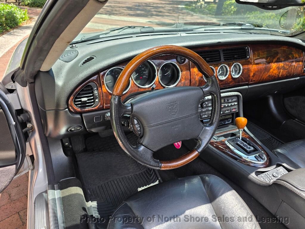 Used 2005 Jaguar XK8 Convertible RWD image 50