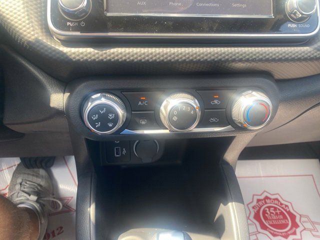 New 2025 Nissan Kicks Play S image 23