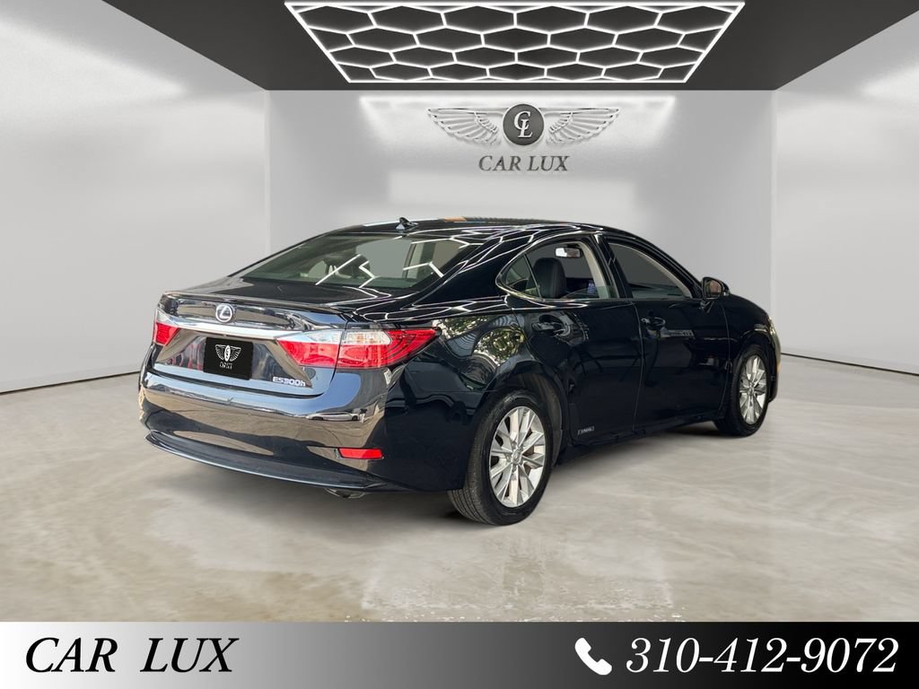 Used 2013 Lexus ES 300h w/ Luxury Pkg FWD image 5