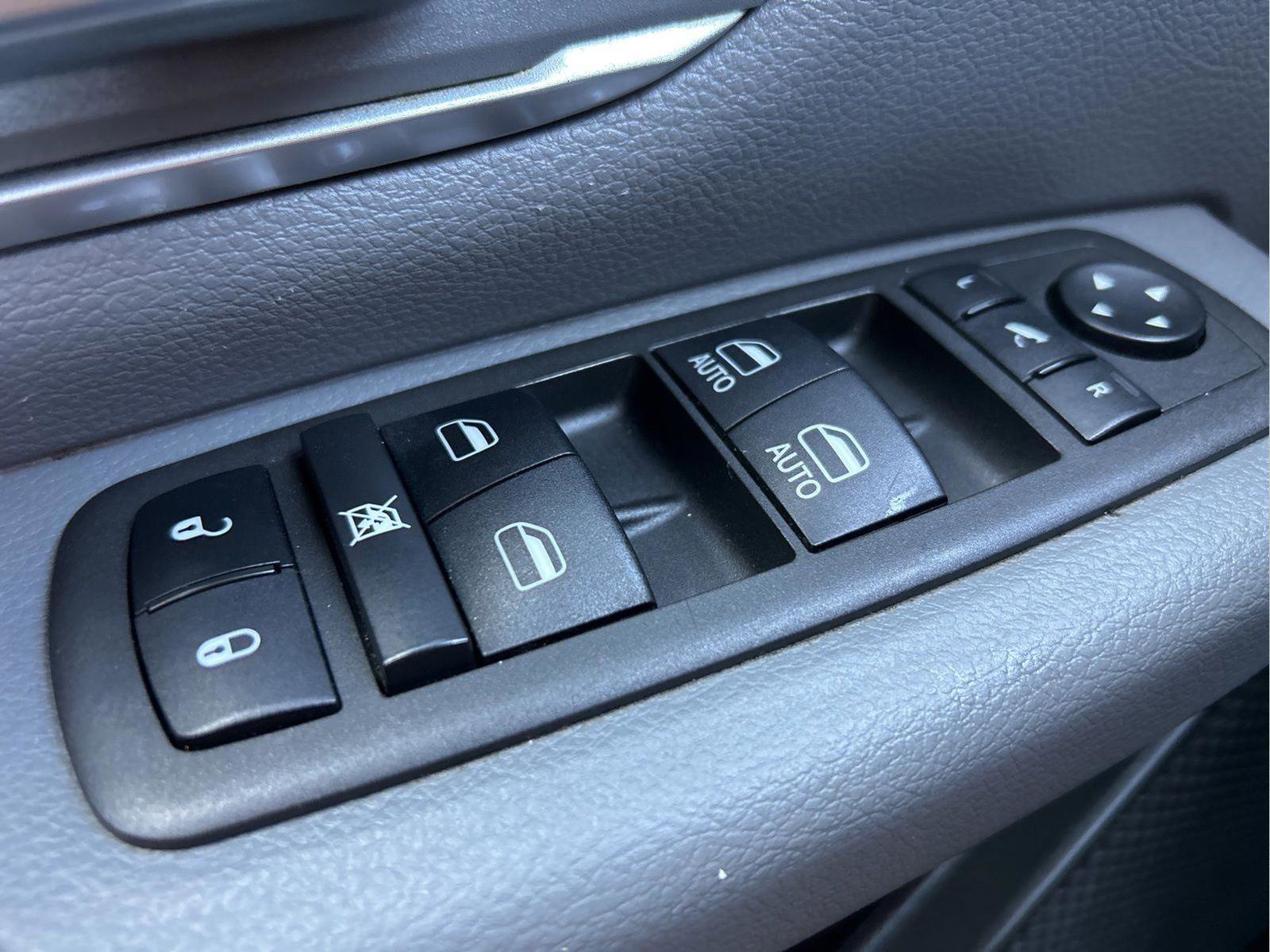 Certified 2022 RAM 1500 Big Horn image 24