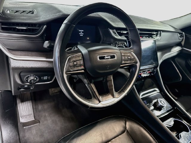 Used 2021 Jeep Grand Cherokee L Limited w/ Trailer Tow Group (B) AWD/4WD image 9