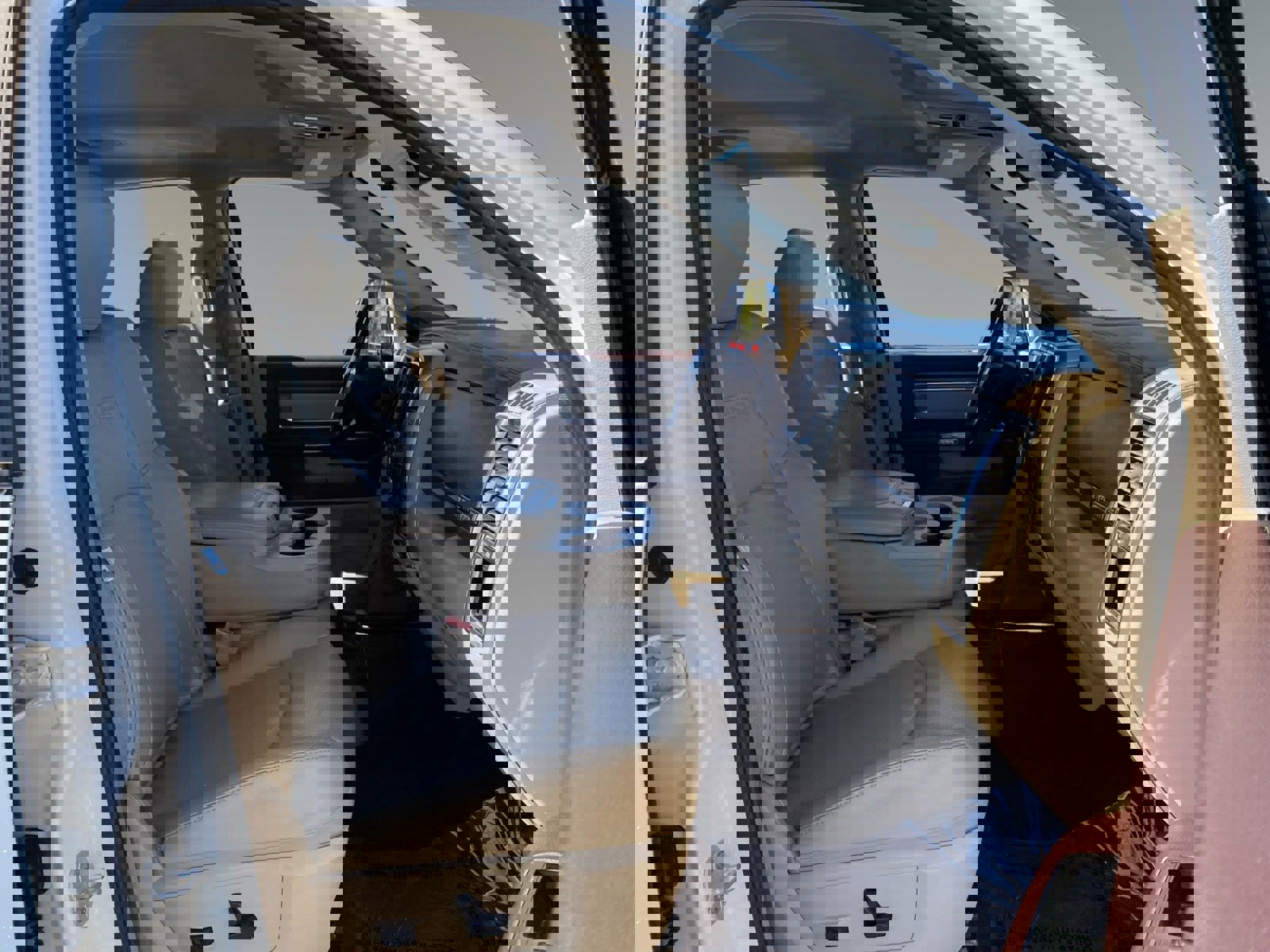 Used 2013 RAM 3500 Laramie w/ Convenience Group image 15