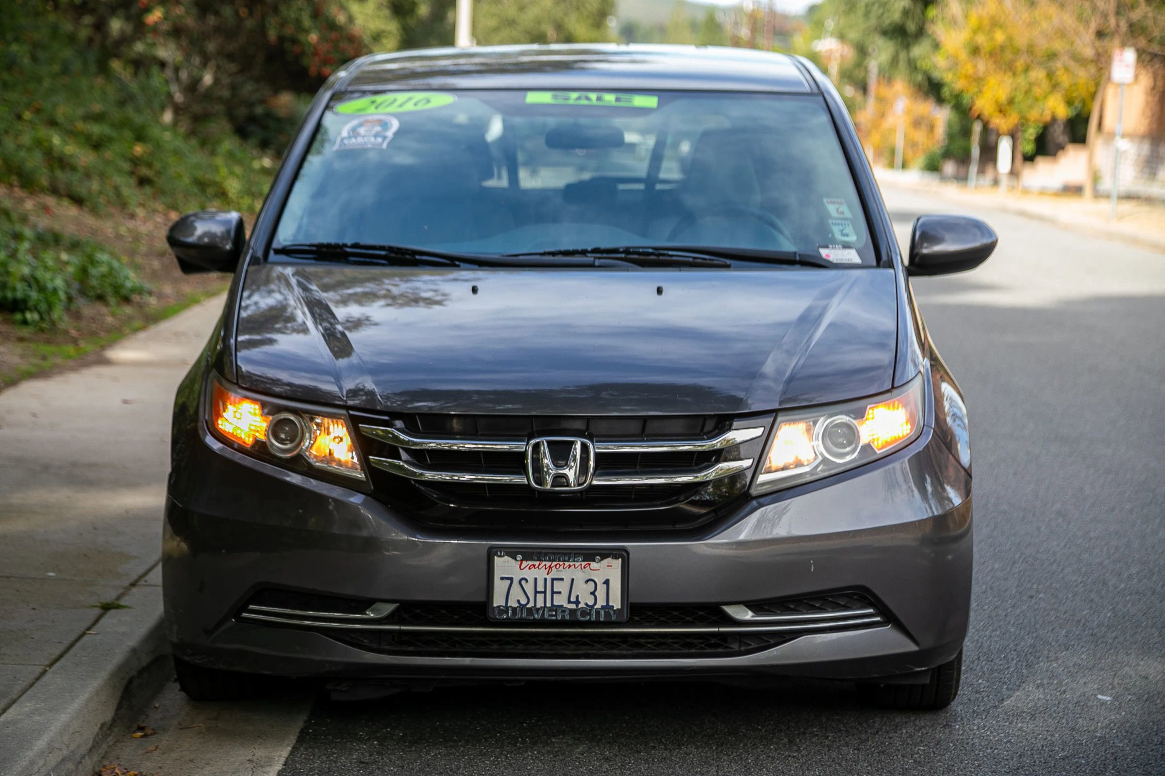 Used 2016 Honda Odyssey EX image 2