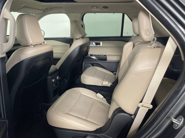 Used 2020 Ford Explorer Limited w/ Hybrid Equipment Group 310A AWD/4WD image 19