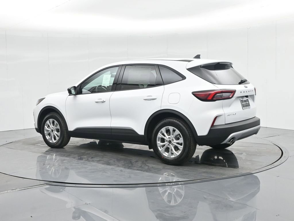 New 2025 Ford Escape Active image 8