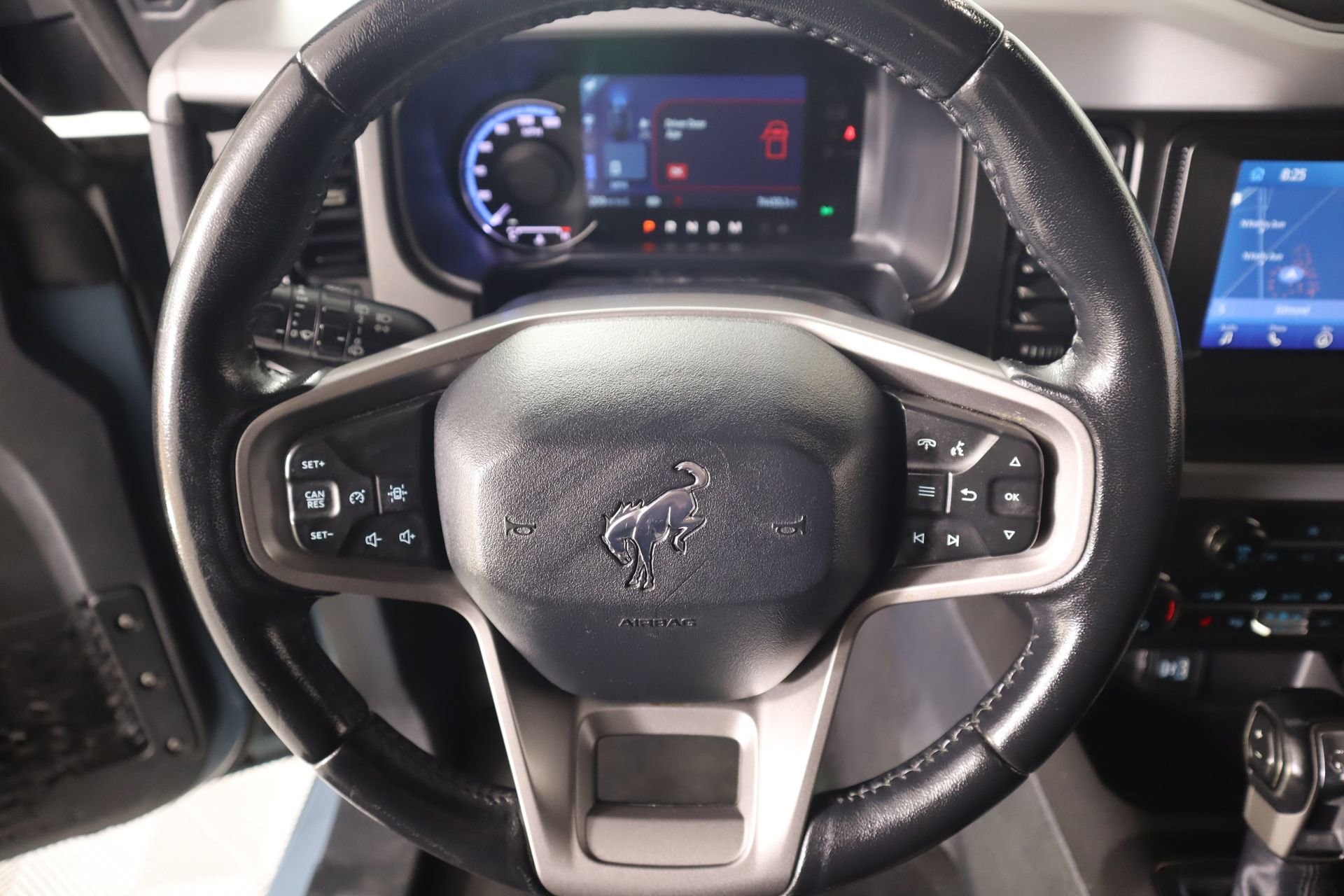 Used 2021 Ford Bronco Big Bend image 3