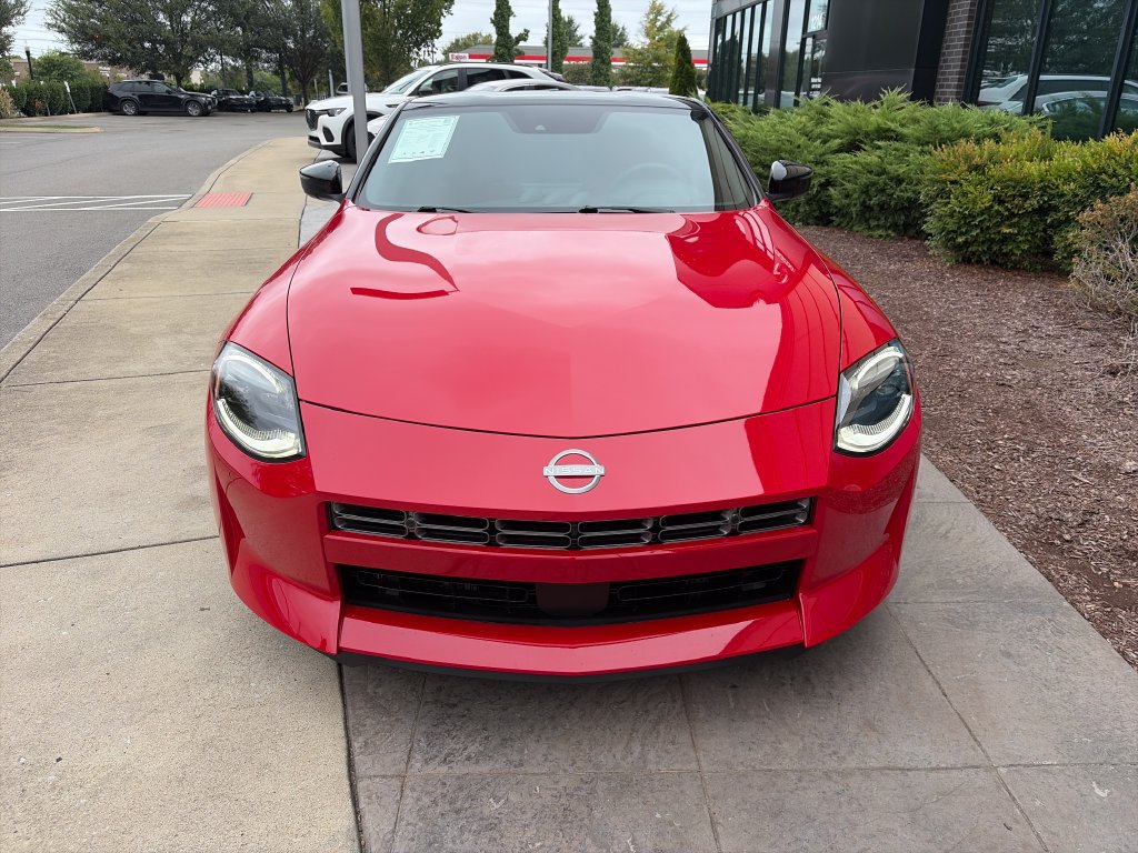 Used 2025 Nissan Z Sport w/ Floor Mat Package RWD image 11