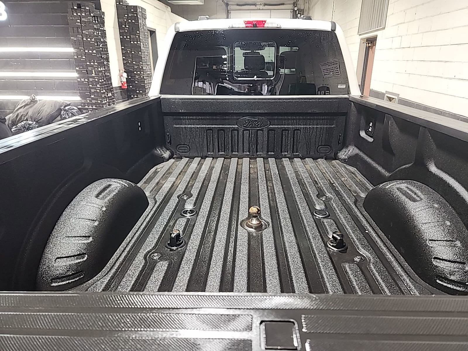 Used 2024 Ford F450 Platinum w/ FX4 Off-Road Package AWD/4WD image 7