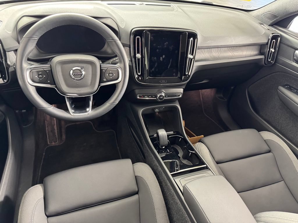 Certified 2023 Volvo C40 Recharge Core AWD/4WD image 15