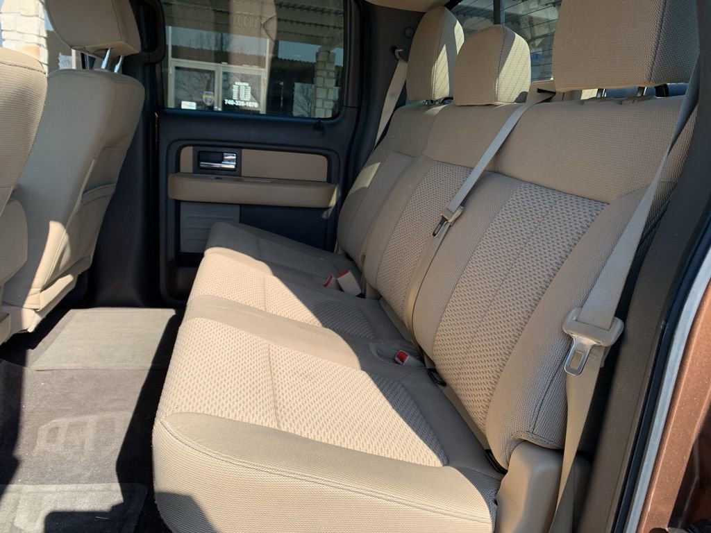 Used 2012 Ford F150 XLT w/ XLT Chrome Pkg image 16