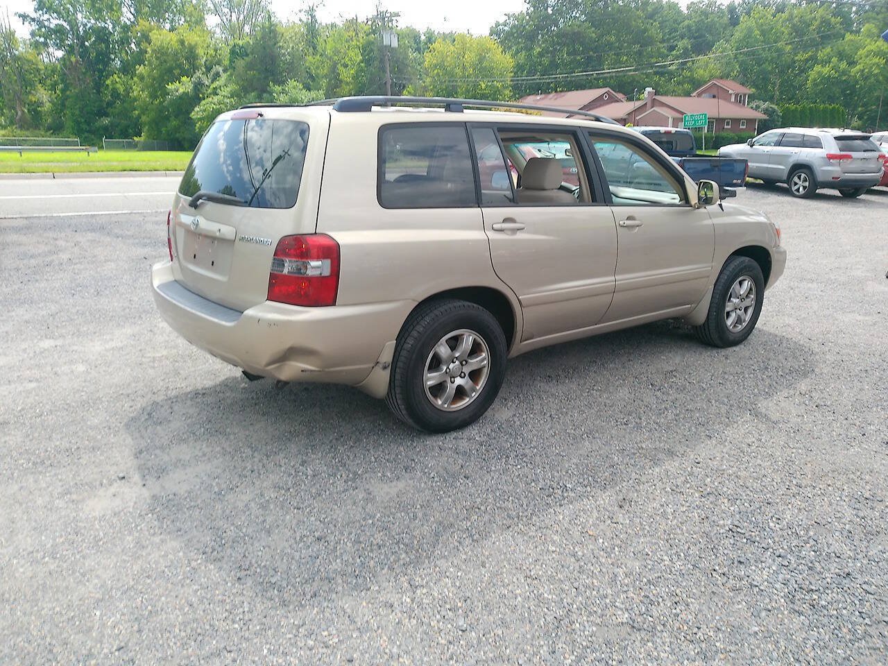 Used 2004 Toyota Highlander 4WD V6 image 7