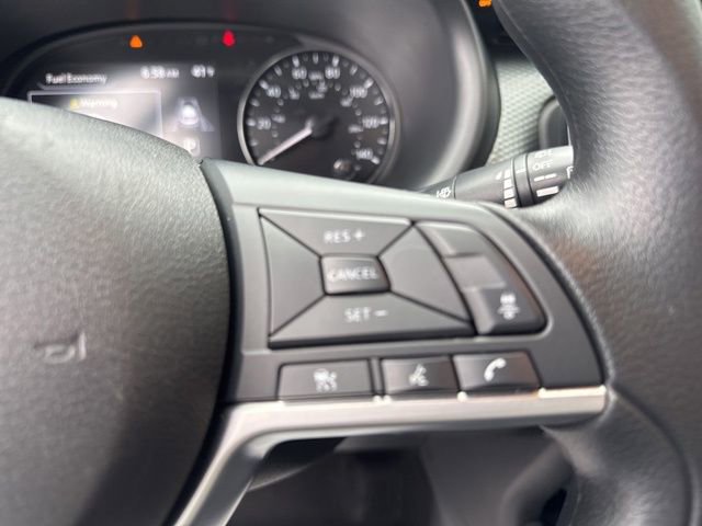 Used 2022 Nissan Kicks SV image 13