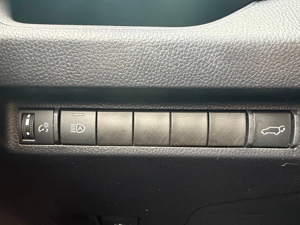 Used 2023 Toyota RAV4 XLE w/ Convenience Package AWD/4WD image 25