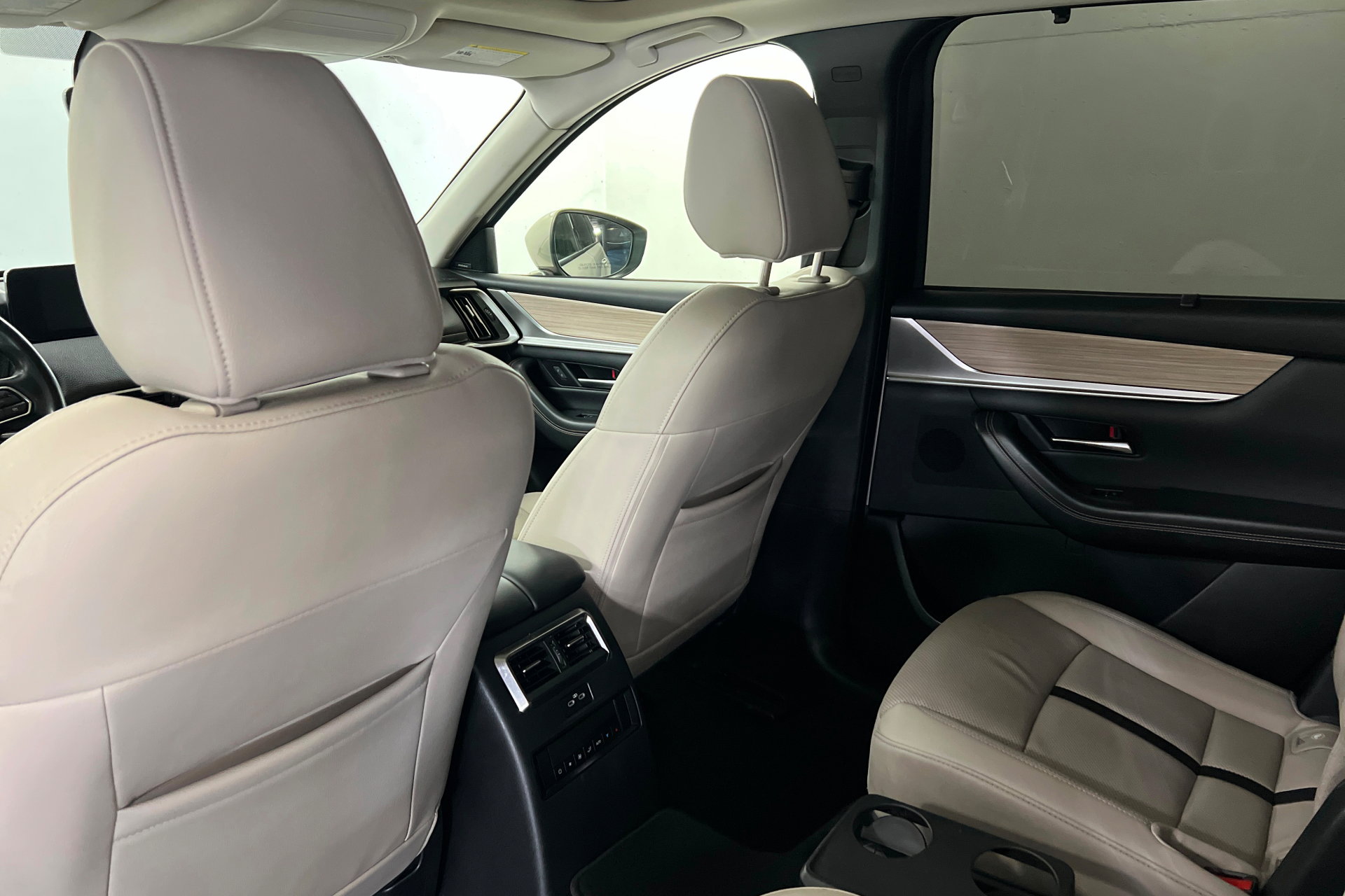 Used 2024 MAZDA CX-90 3.3 Turbo w/ Premium Package image 20