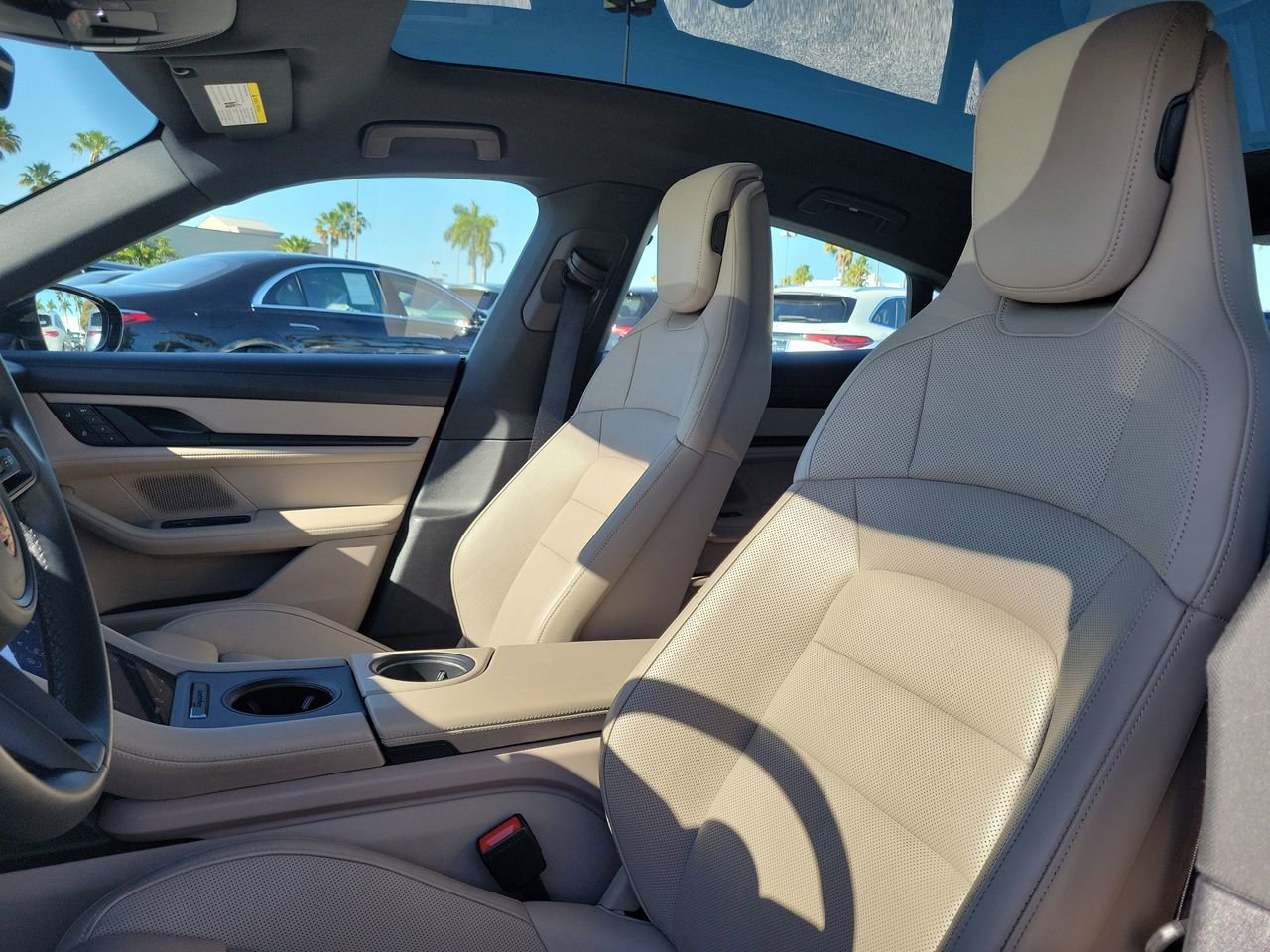 Used 2023 Porsche Taycan 4S image 23