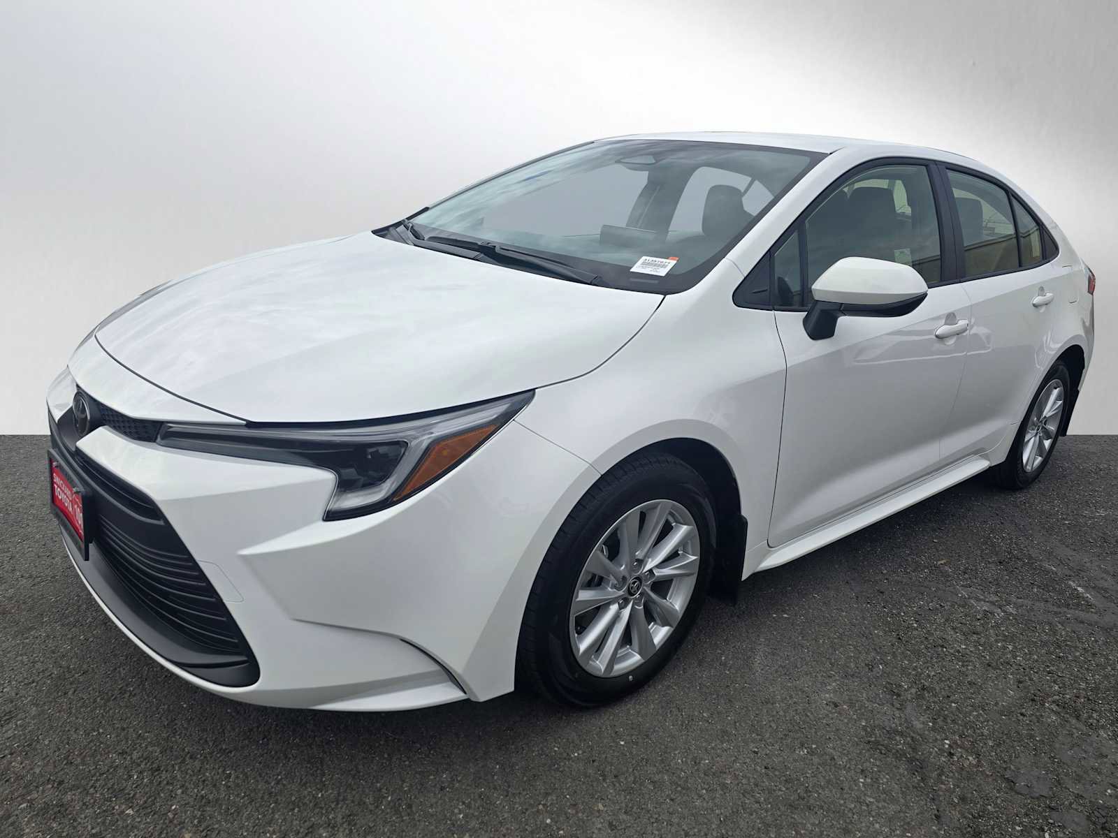 Used 2026 Toyota Corolla LE w/ LE Premium Package image 7