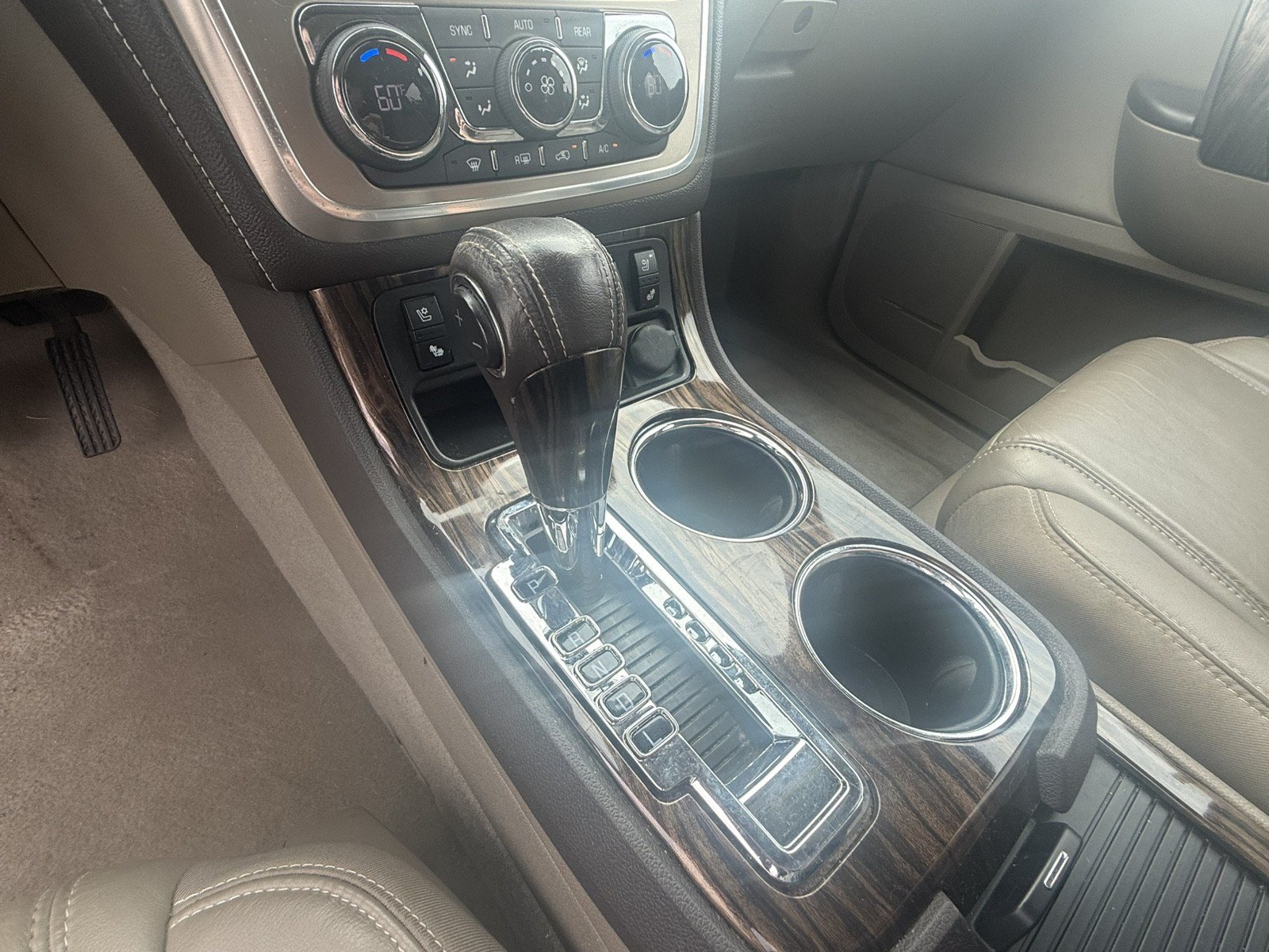 Used 2016 GMC Acadia Denali FWD image 14