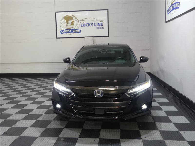Used 2022 Honda Accord Sport image 2